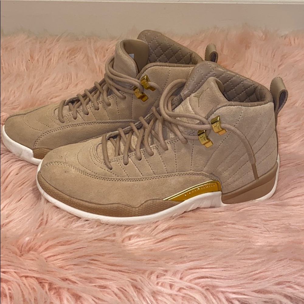 Wmns Air Jordan 12 Retro 
“Vachetta Tan”
